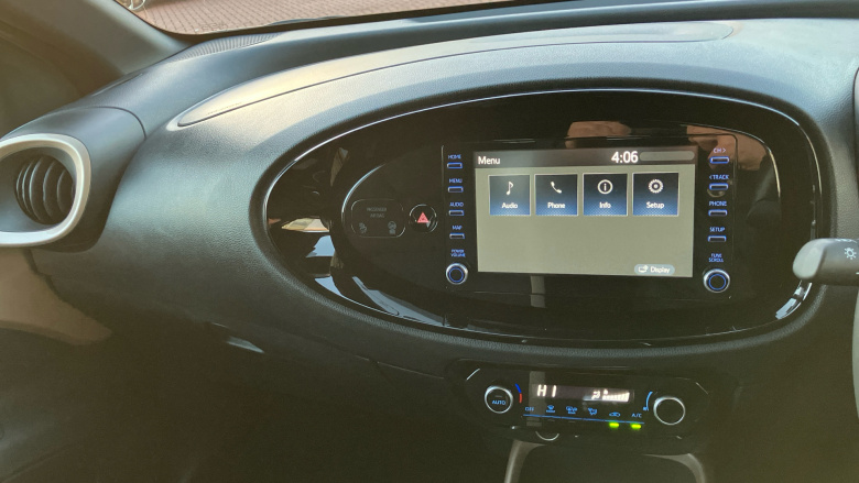 Toyota Aygo X 1.0 VVT-i Edge 5dr Petrol Hatchback